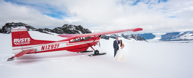 Bride wears wedding dress every year to a new destination