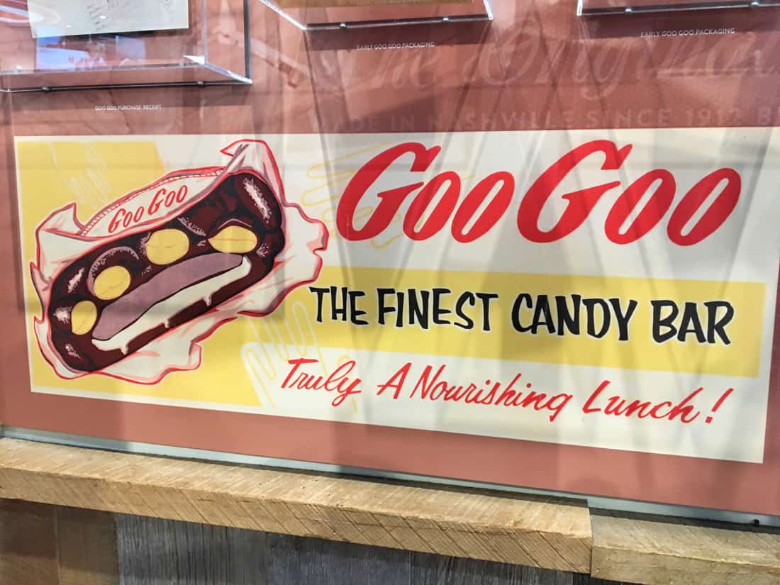 Going Ga Ga for Goo Goo Clusters - Candy Favorites